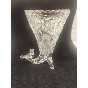 Hofbauer Byrdes Vase Cornucopia Birds Design Footed Horn Lead Crystal Germany 6"